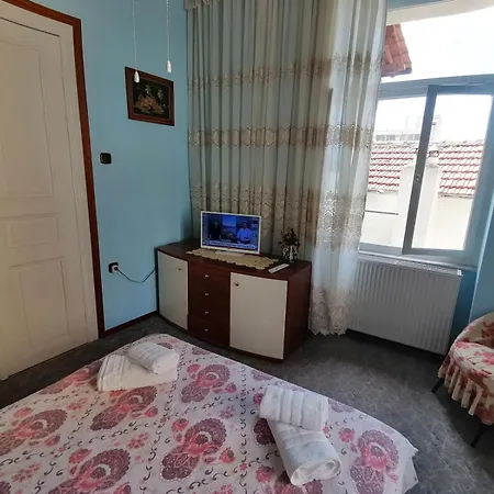 Giannis And Aristi's House Apartment