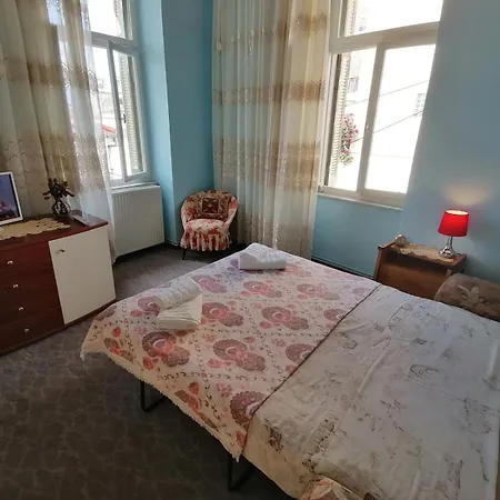 아파트 Giannis And Aristi's House 카발라